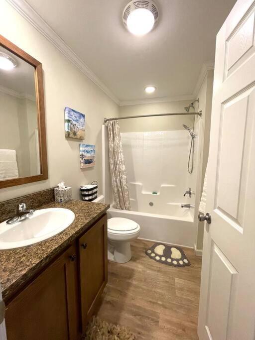 Mountain Views, Pets Welcome-Lake And River Access Lake Lure Exterior photo